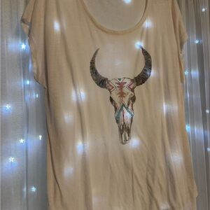 Maurices Cream Bull Skull Graphic Tee